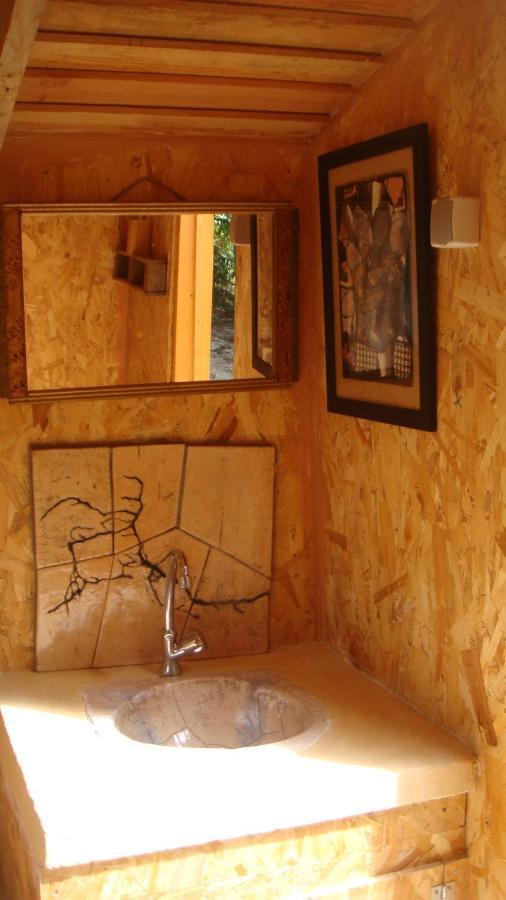 Kerterre des Gallerands Bessais-le-Fromental Exterior foto